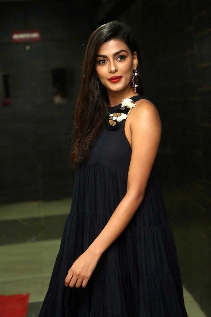 Anisha Ambrose Latest Pics