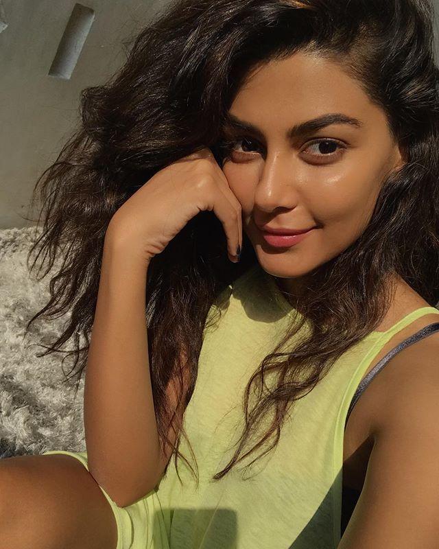 Anisha Ambrose Latest Unseen Photo Stills