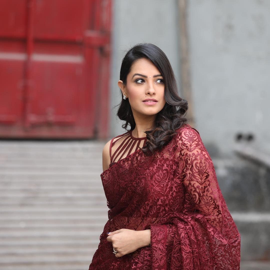 Anita Hassanandani Reddy Rare & Unseen Photos