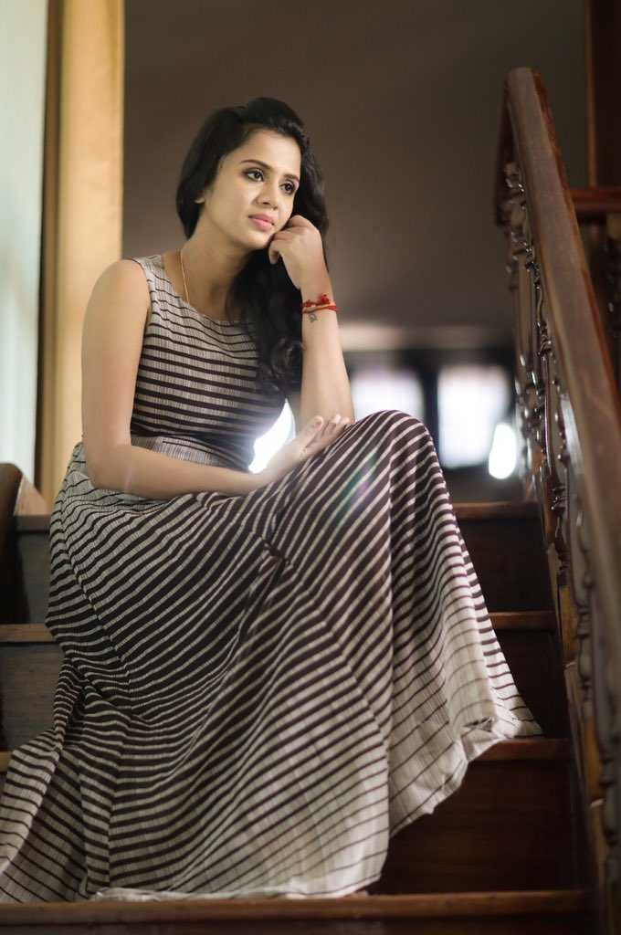 Anjana vj Latest Pics