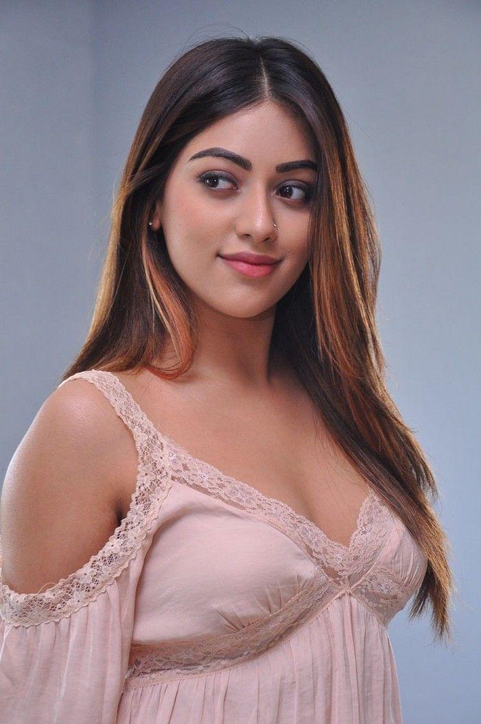 Anu Emmanuel Hot 2017 Latest Photo Stills