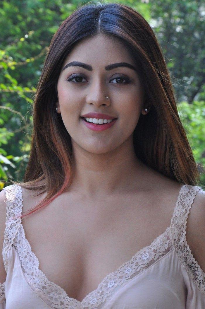 Anu Emmanuel Hot 2017 Latest Photo Stills