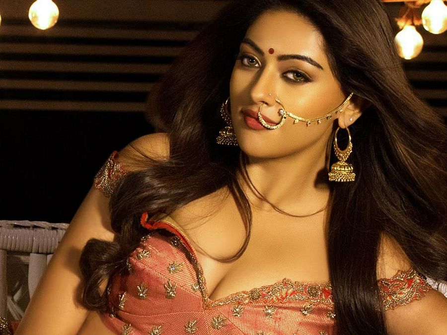 Anu Emmanuel Latest new photos