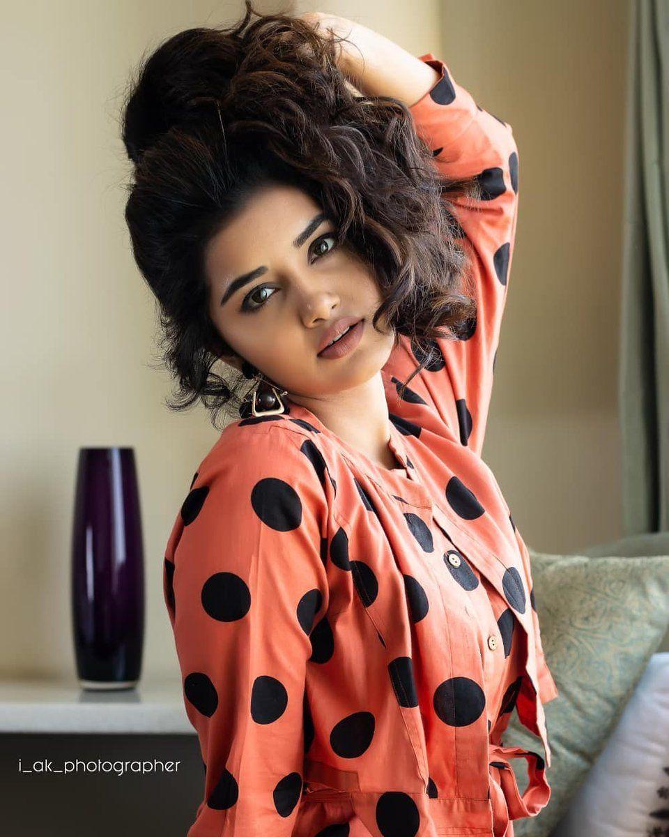 Anupama Parameshwaran New Stills