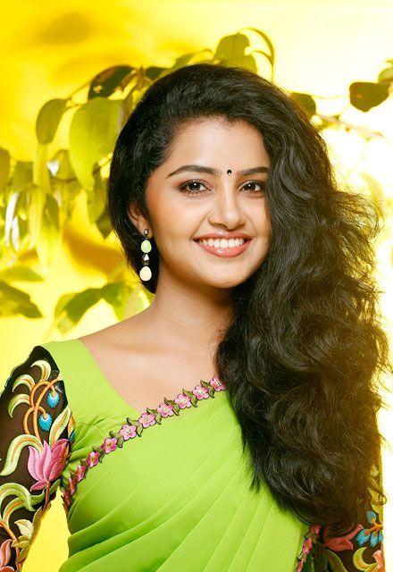 Anupama Parameshwaran looking gorgeous in this Saree