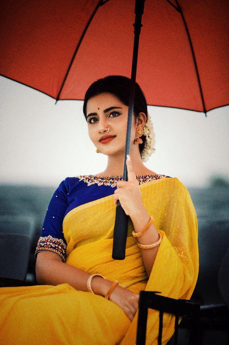 Anupama Parameshwaran looking gorgeous in this Saree