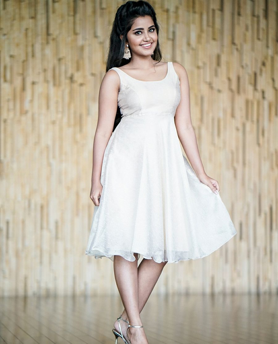 Anupama Parameswaran Latest Pictures