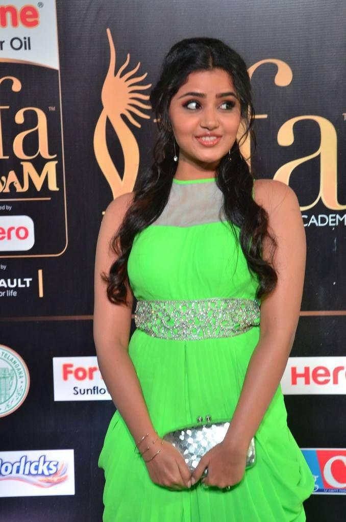 Anupama Parameswaran Stills At IIFA Awards 2017