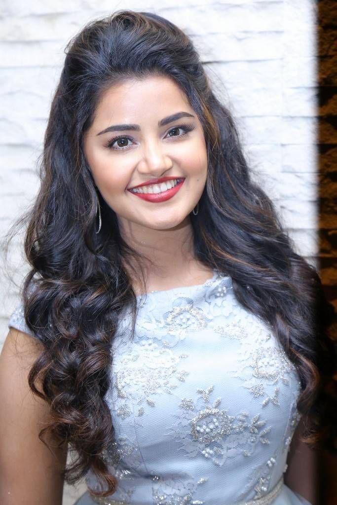 Anupama Parameswaran Stills at Vunnadi Okate Zindagi Pre Release Event