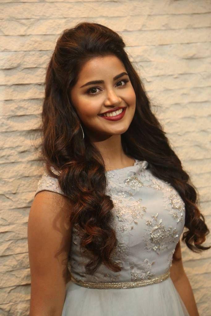 Anupama Parameswaran Stills at Vunnadi Okate Zindagi Pre Release Event