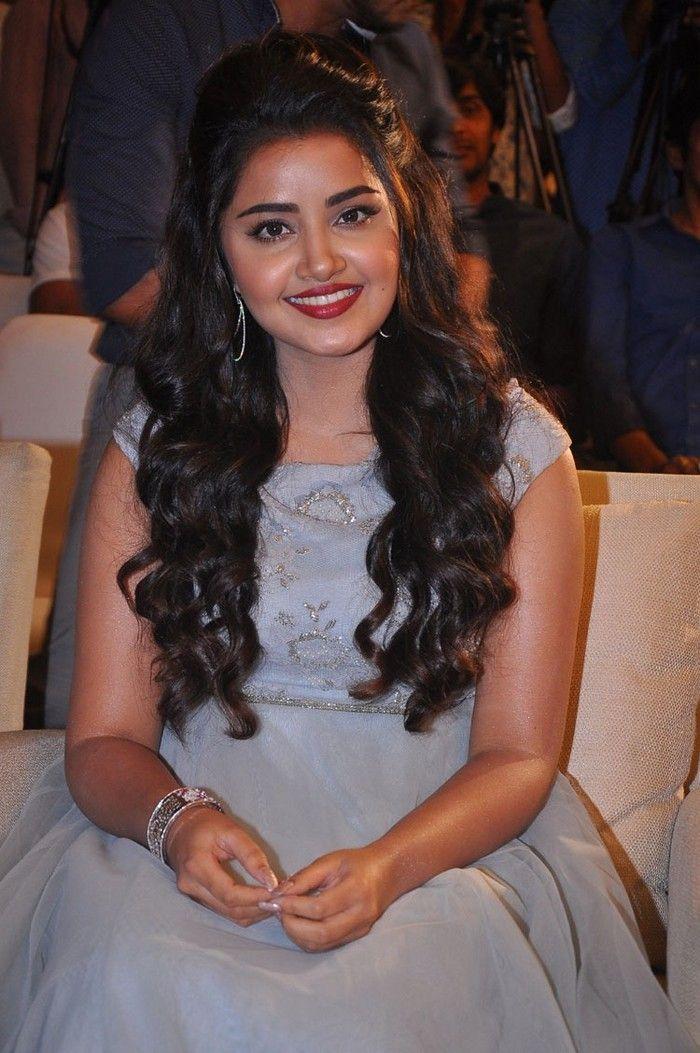 Anupama Parameswaran Stills at Vunnadi Okate Zindagi Pre Release Event