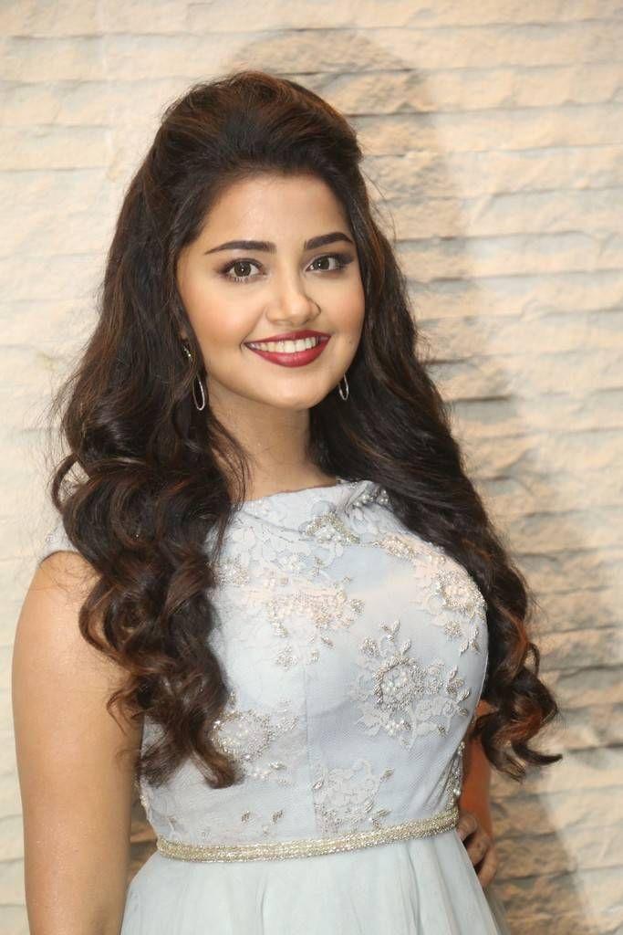 Anupama Parameswaran Stills at Vunnadi Okate Zindagi Pre Release Event