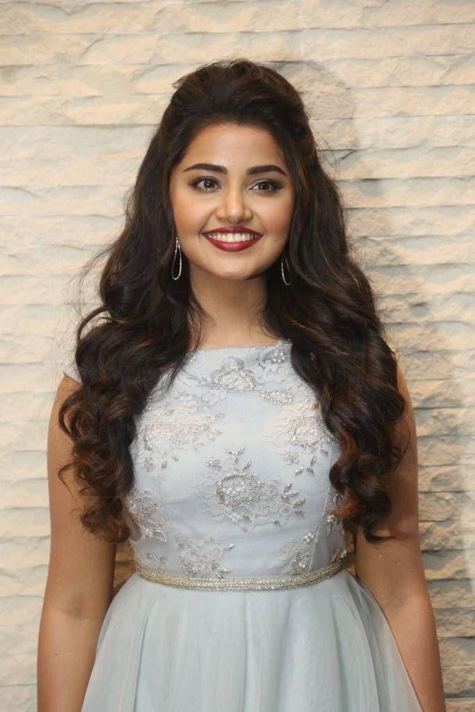 Anupama Parameswaran Stills at Vunnadi Okate Zindagi Pre Release Event