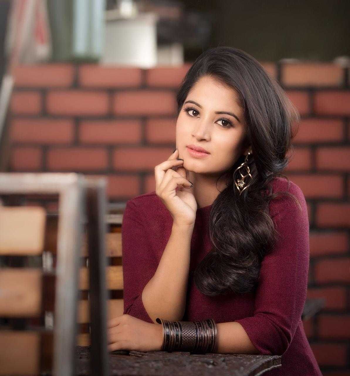 Anusha Rai Latest HD Pics