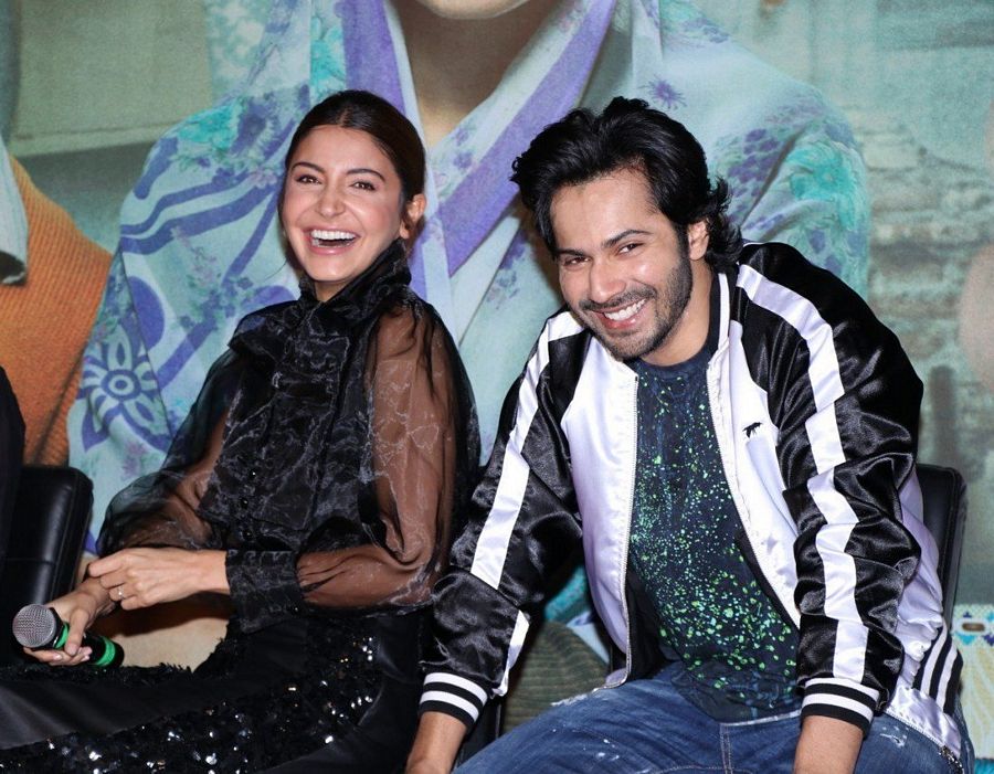 Anushka Sharma Latest Pics