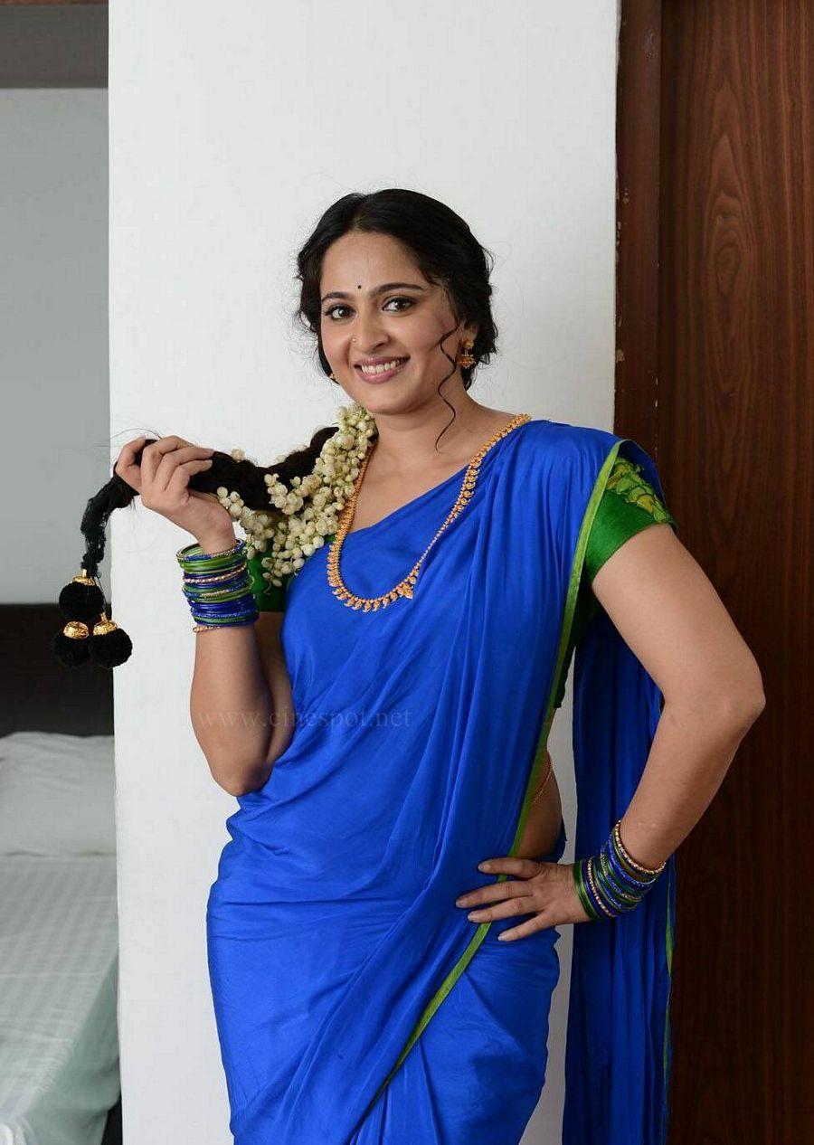 Anushka Shetty First Photoshoot Pictures Goes Viral