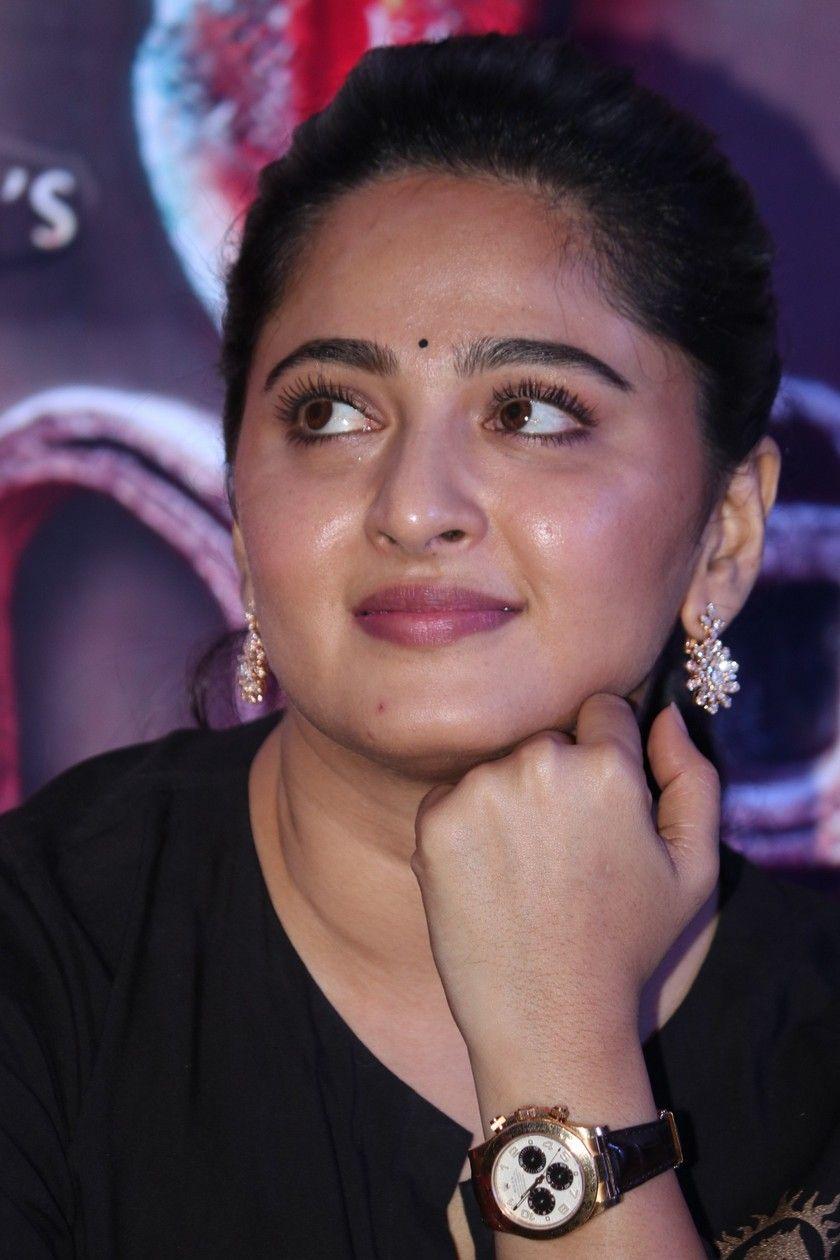 Anushka Stills At Baahubali 2 Tamil Film Press Meet