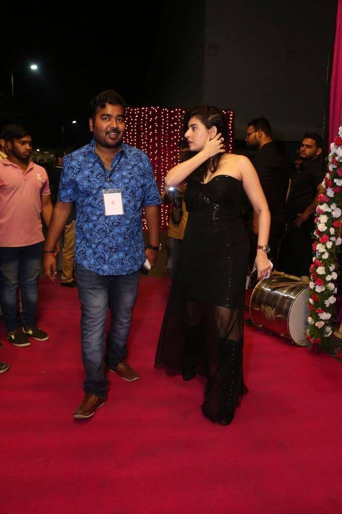 Archana Stills At Zee Telugu Apsara Awards 2017
