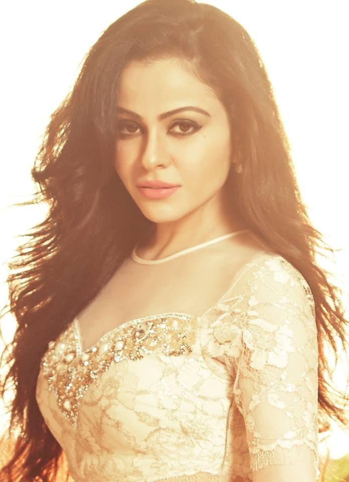 Ariana Ayam Latest Photoshoot Stills