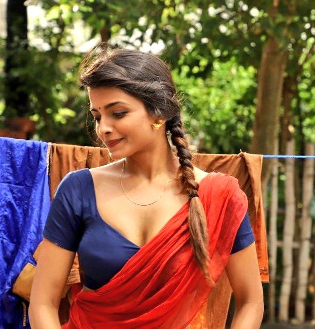 Ashna Zaveri New Photos