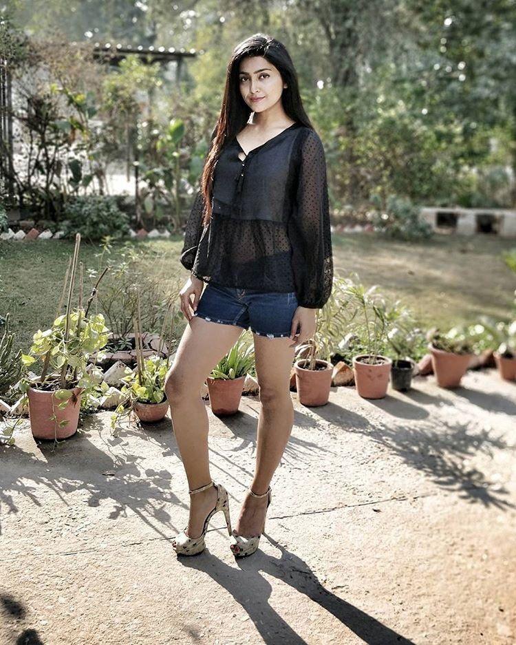 Avantika Mishra Latest Hot Photoshoot Stills