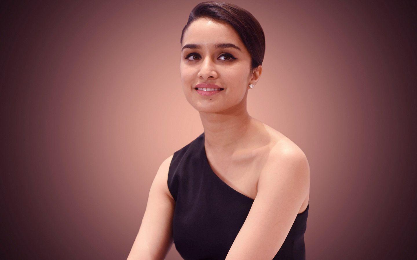 B'DAY SPECIAL: Beautiful Actress Shraddha Kapoor Latest CLOSE UP HD Photos