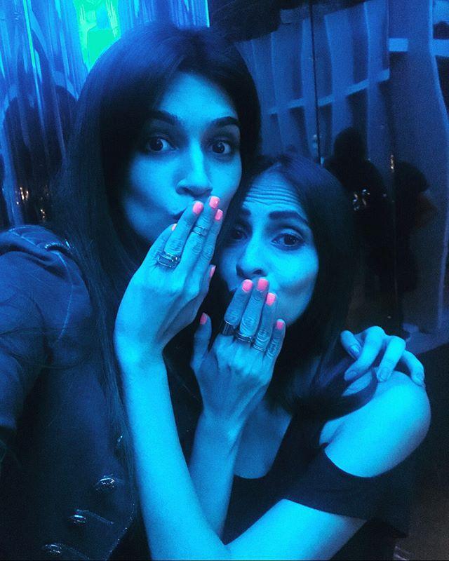 B'day Special: Actress Kriti Sanon Rare & Unseen Photos