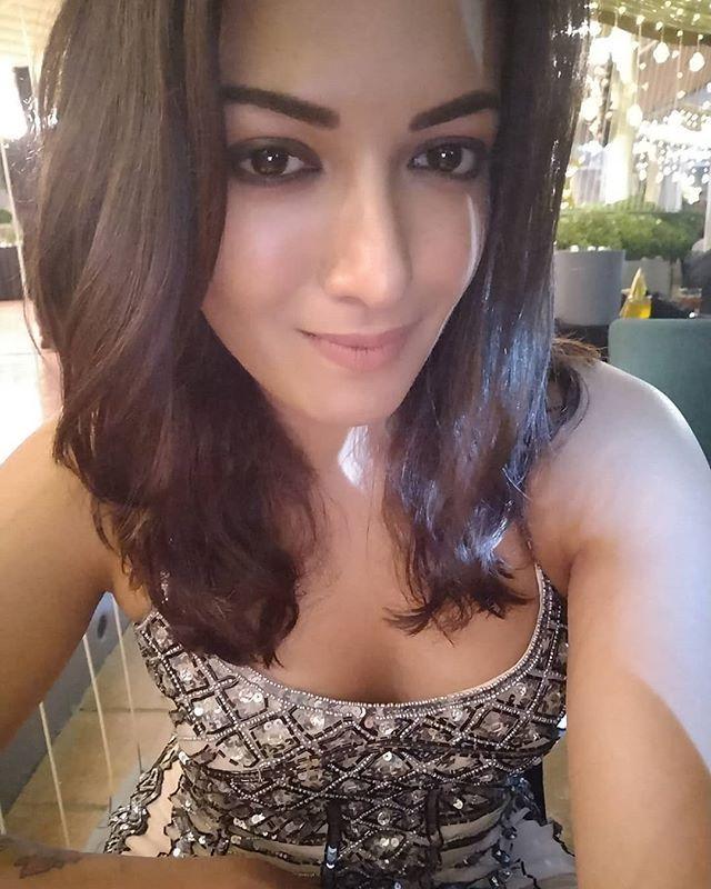 B'day Special: Catherine Tresa Rare & Unseen Photos Collections