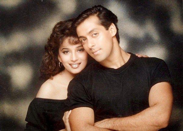 B'day Special: Hot Smiling And Cute Look Images Of Madhuri Dixit