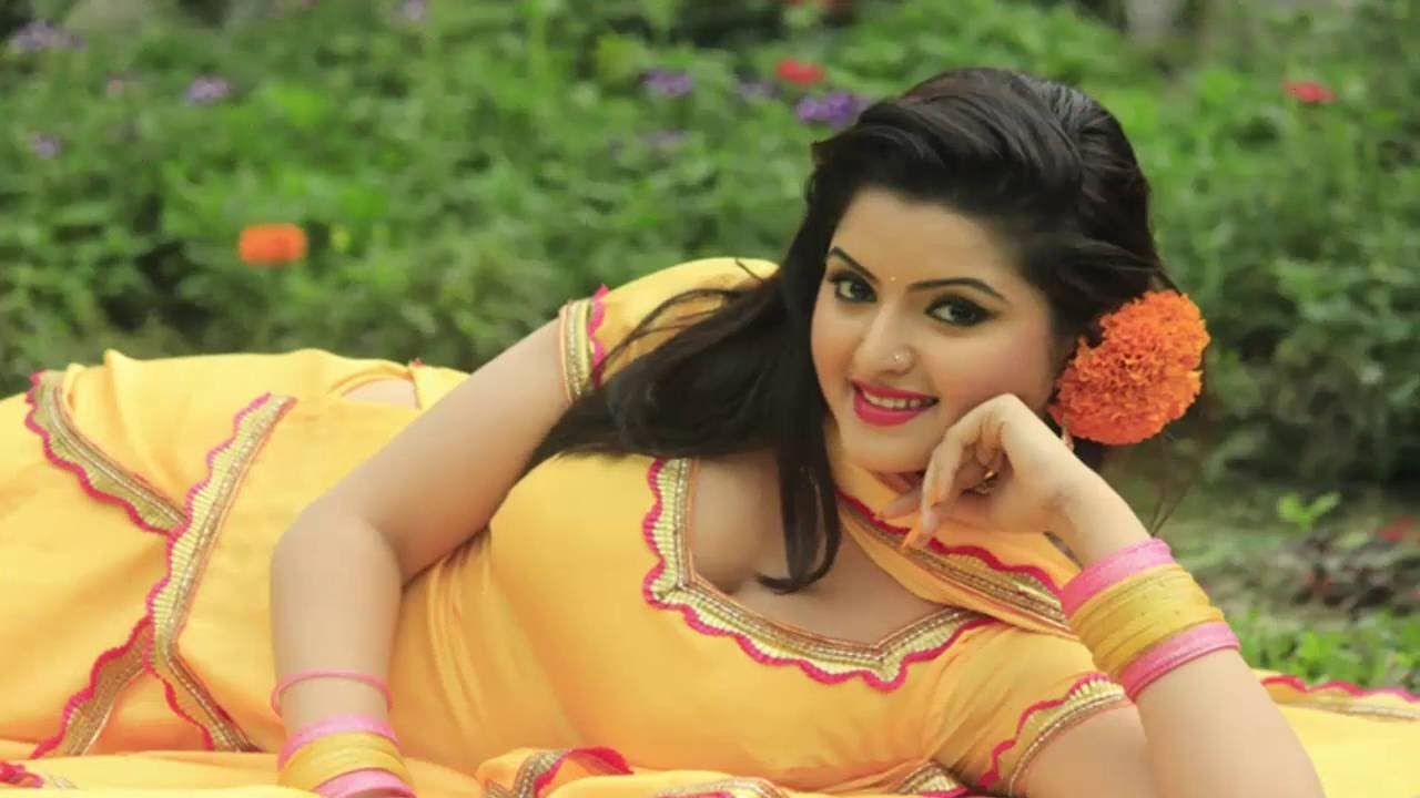 Bangladeshi Actress Pori Moni Beauty And Lipsticks Unseen Pics