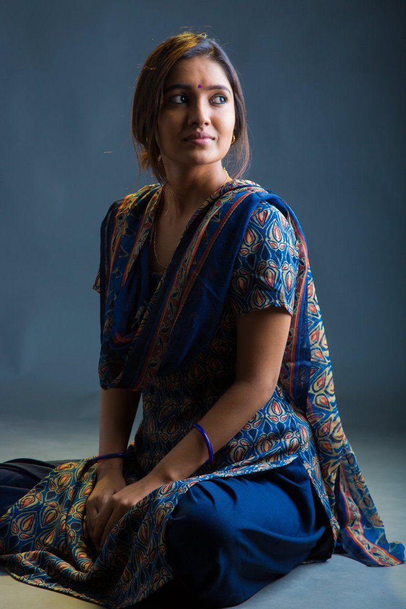 Beautiful Actress Vani Bhojan pics from a latest Photoshoot Stills