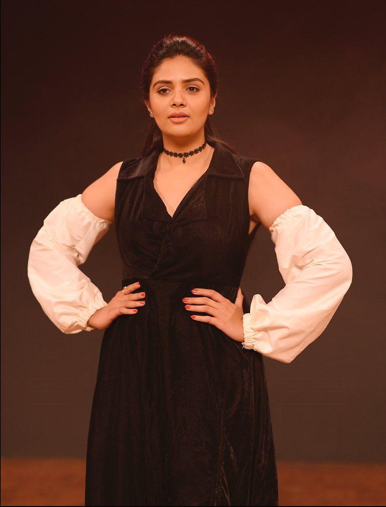 Beautiful Anchor Sreemukhi in Black Dress Photos