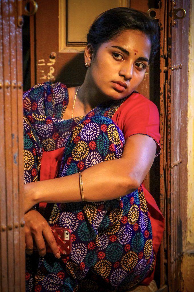 Beautiful Click's of Gorgeous Dimple Beauty Sruthi Dange Stills