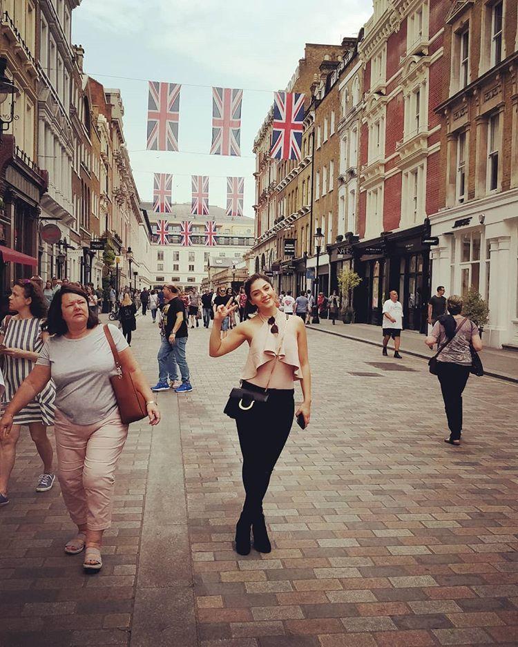 Beautiful Mehreen Kaur Chilling At London Photos