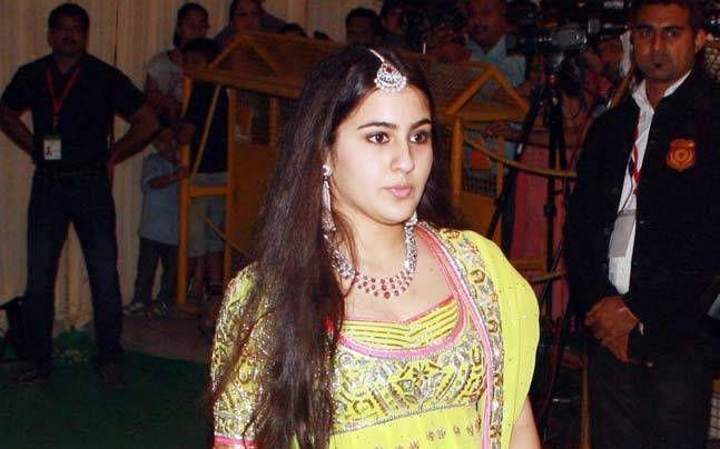 Beautiful Photos Of Saif Ali Khan Daughter Sara Ali Khan