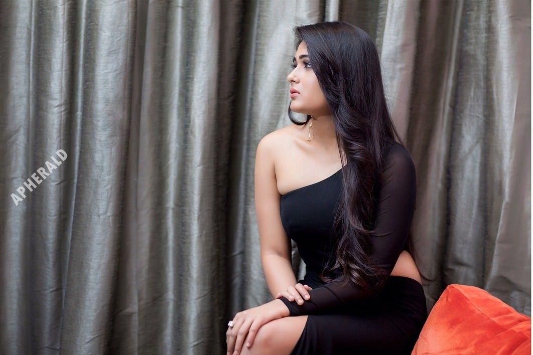 Beauty in Black Shalini Pandey Latest Photoshoot Stills