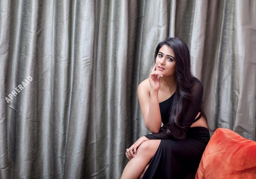 Beauty in Black Shalini Pandey Latest Photoshoot Stills