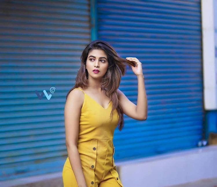 Bhavana Rao Latest Hot & Spicy Unseen Photo Stills