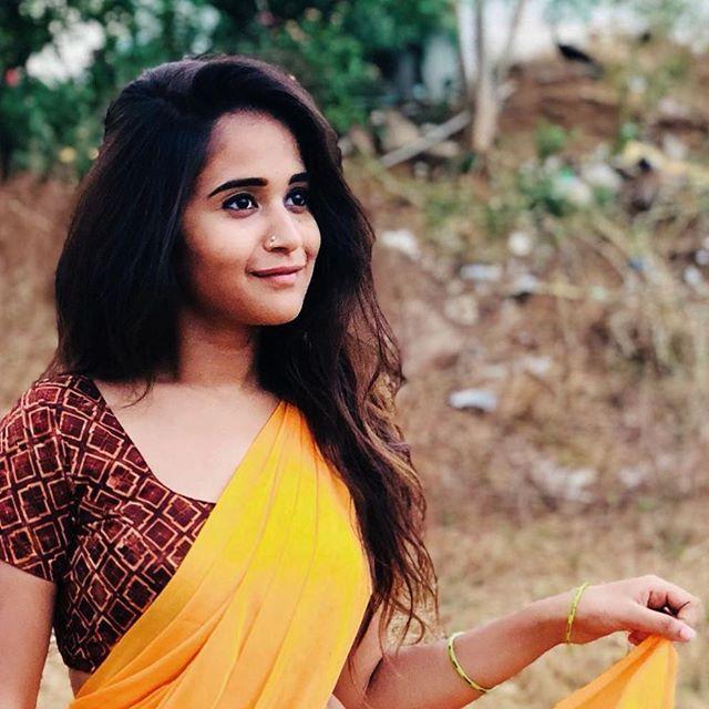 Bigg Boss 2 Contestant Deepthi Sunaina Latest Unseen Photo Stills