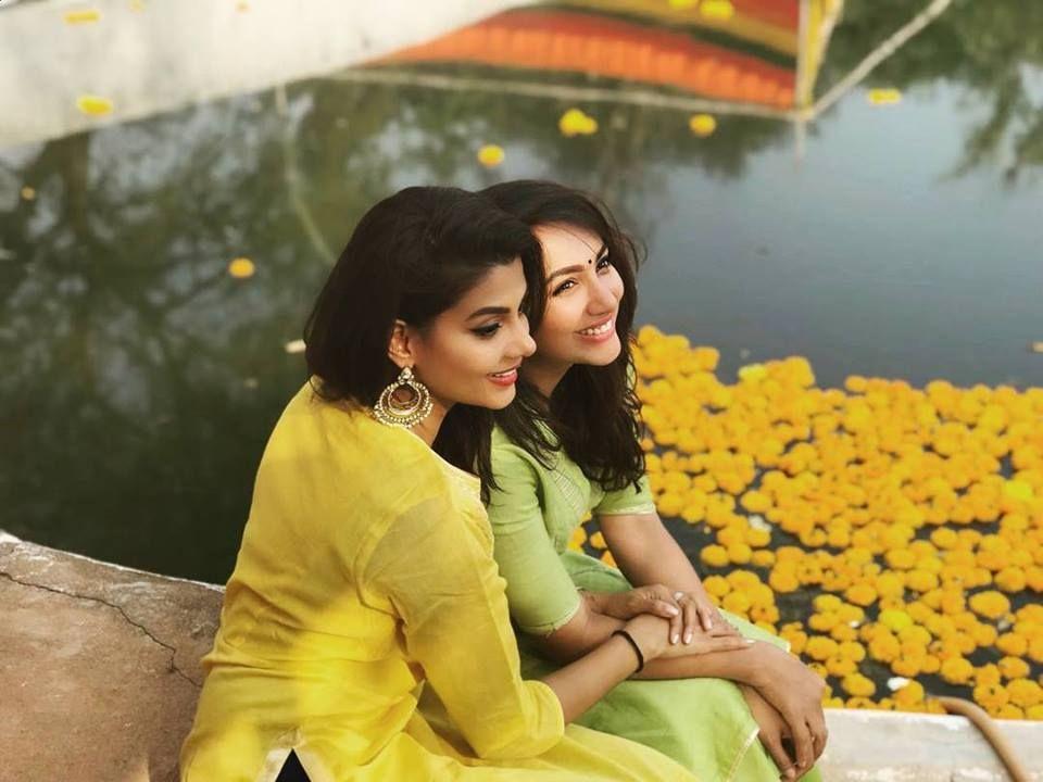 B'day Special: Bigg Boss 2 Contestant Tejaswi Madivada Rare & Unseen Photos