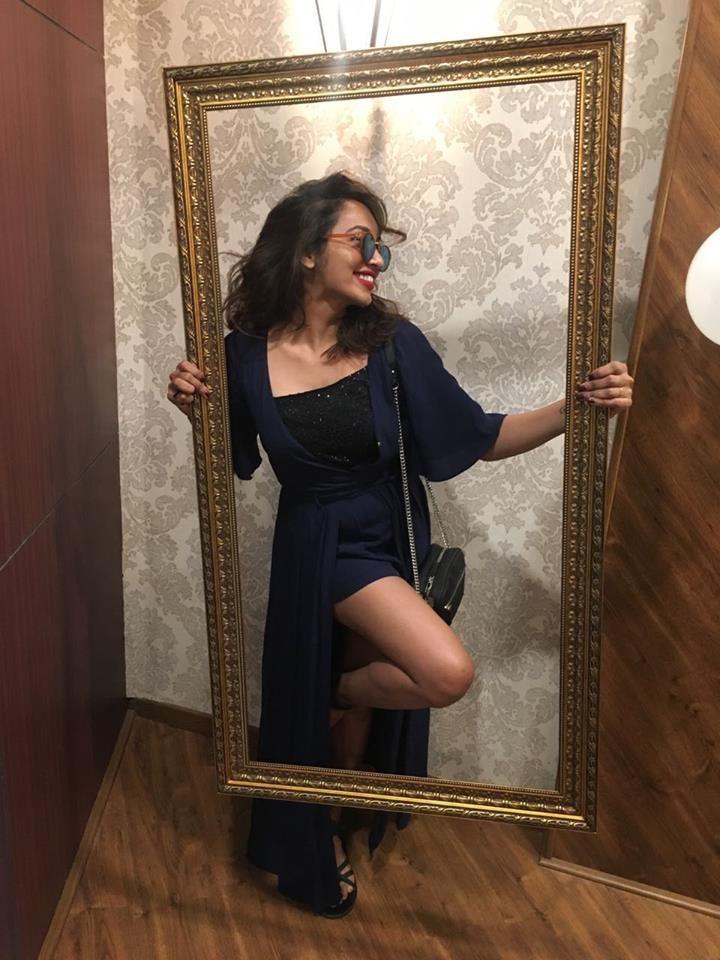 B'day Special: Bigg Boss 2 Contestant Tejaswi Madivada Rare & Unseen Photos