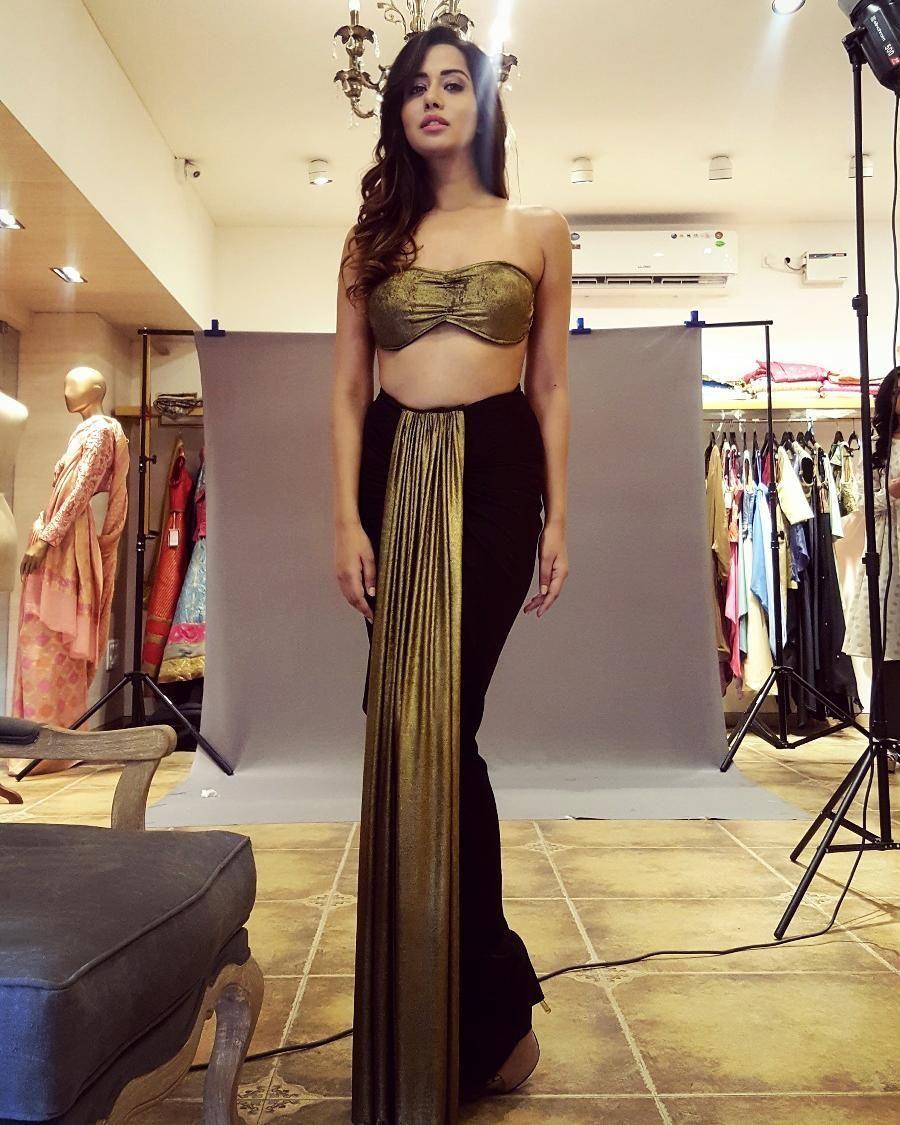 Bigg Boss Tamil Contestant Raiza Wilson Unseen Photos