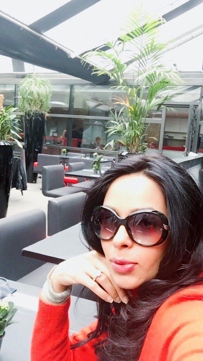 Bollywood Actress Mallika Sherawat Latest Stills