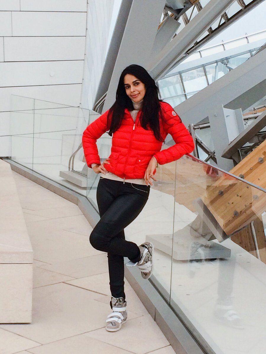 Bollywood Actress Mallika Sherawat Latest Stills