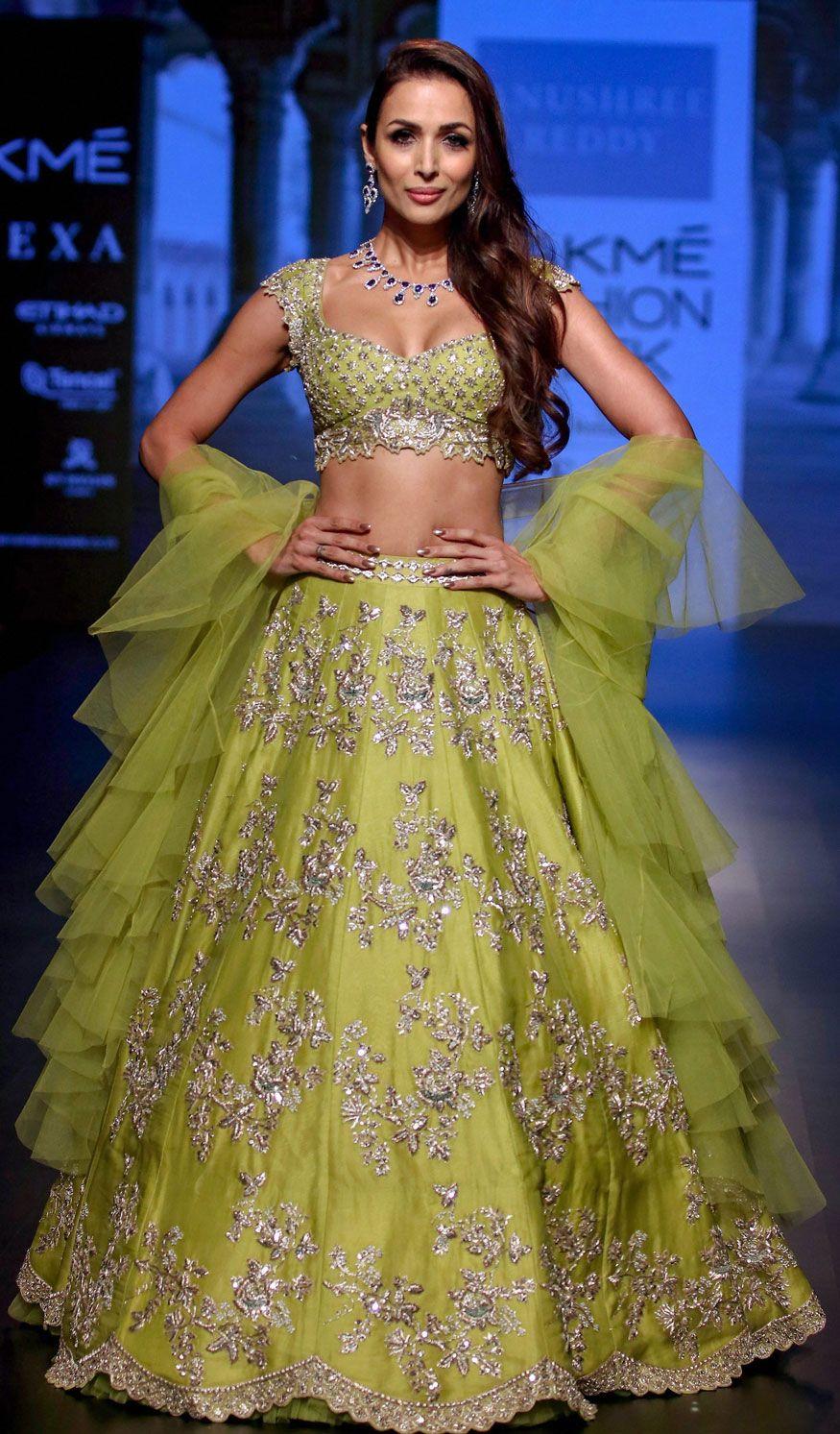 Bollywood Actress Showstoppers at Lakme Fashion Week 2018