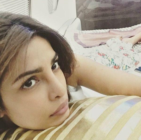 Bollywood Actresses Early Morning Selfies Photos