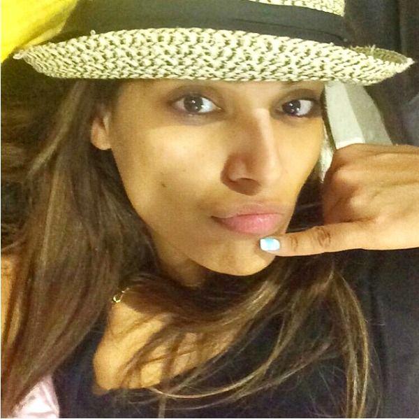 Bollywood Actresses Early Morning Selfies Photos