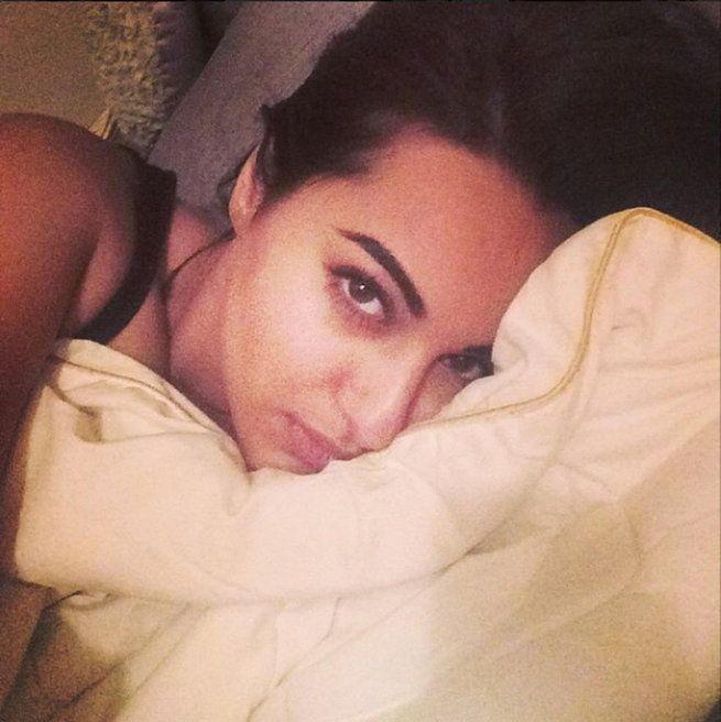 Bollywood Actresses Early Morning Selfies Photos