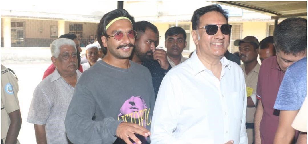 Bollywood actors Voting