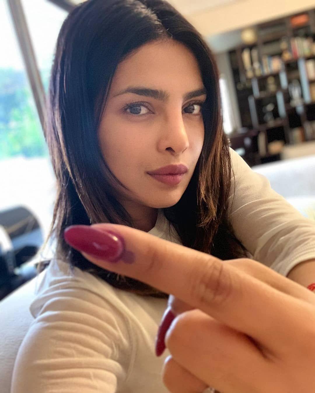 Bollywood actors Voting